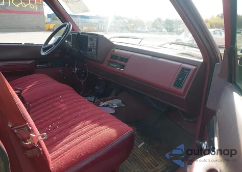 1990 Chevrolet Gmt-400 K2500 from USA, damaged, VIN 1GCGK24K5LE117435